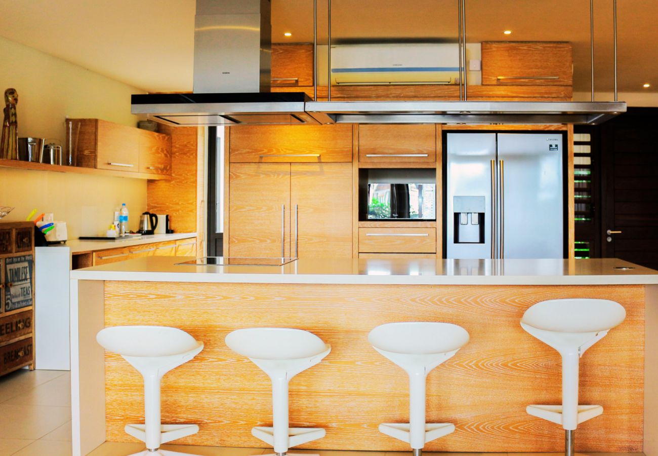 Appartement à Rivière Noire - La Balise Marina - Duplex by Horizon Holidays