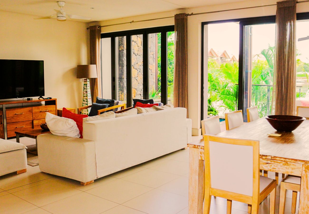 Appartement à Rivière Noire - La Balise Marina - Duplex by Horizon Holidays