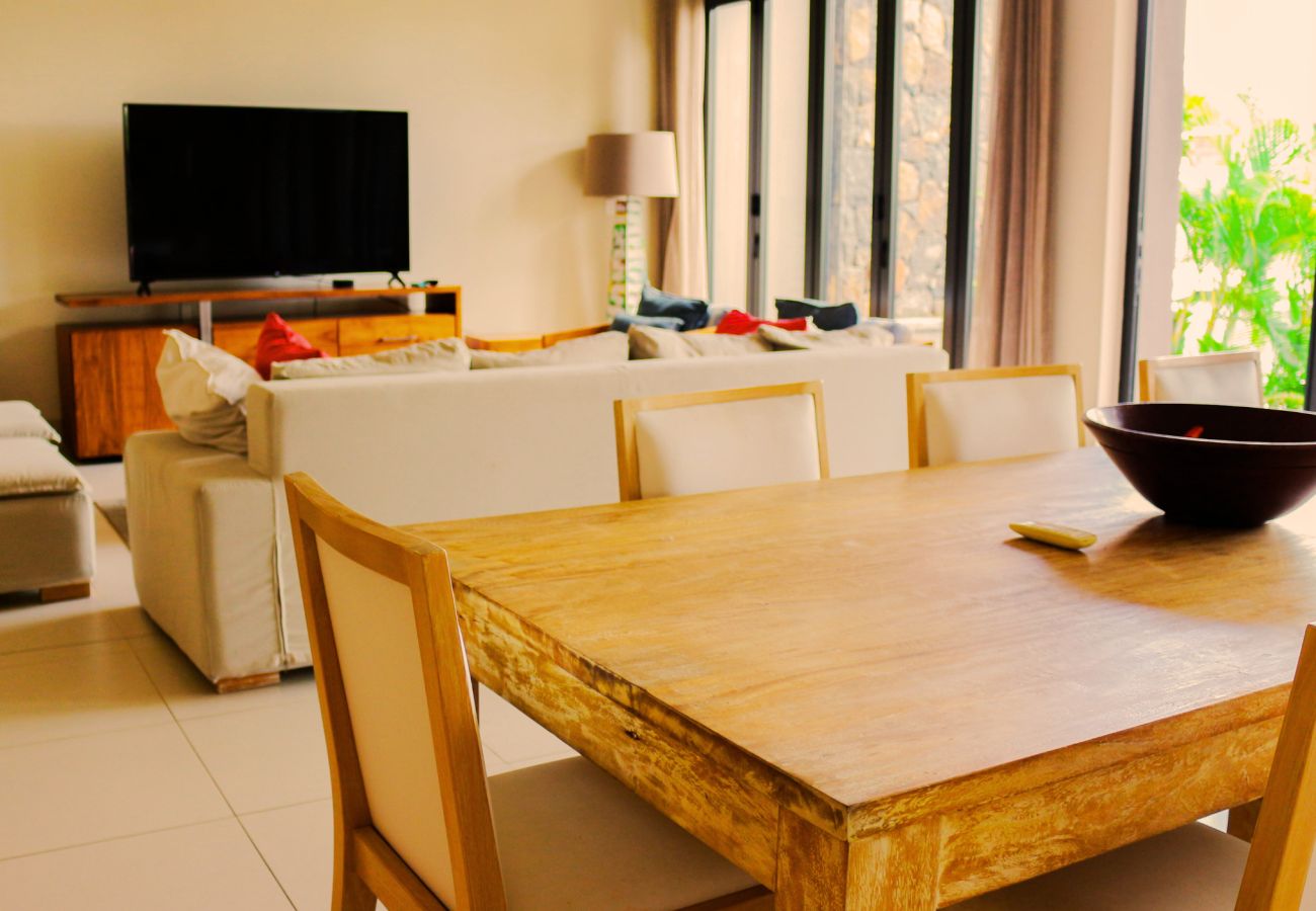 Appartement à Rivière Noire - La Balise Marina - Duplex by Horizon Holidays