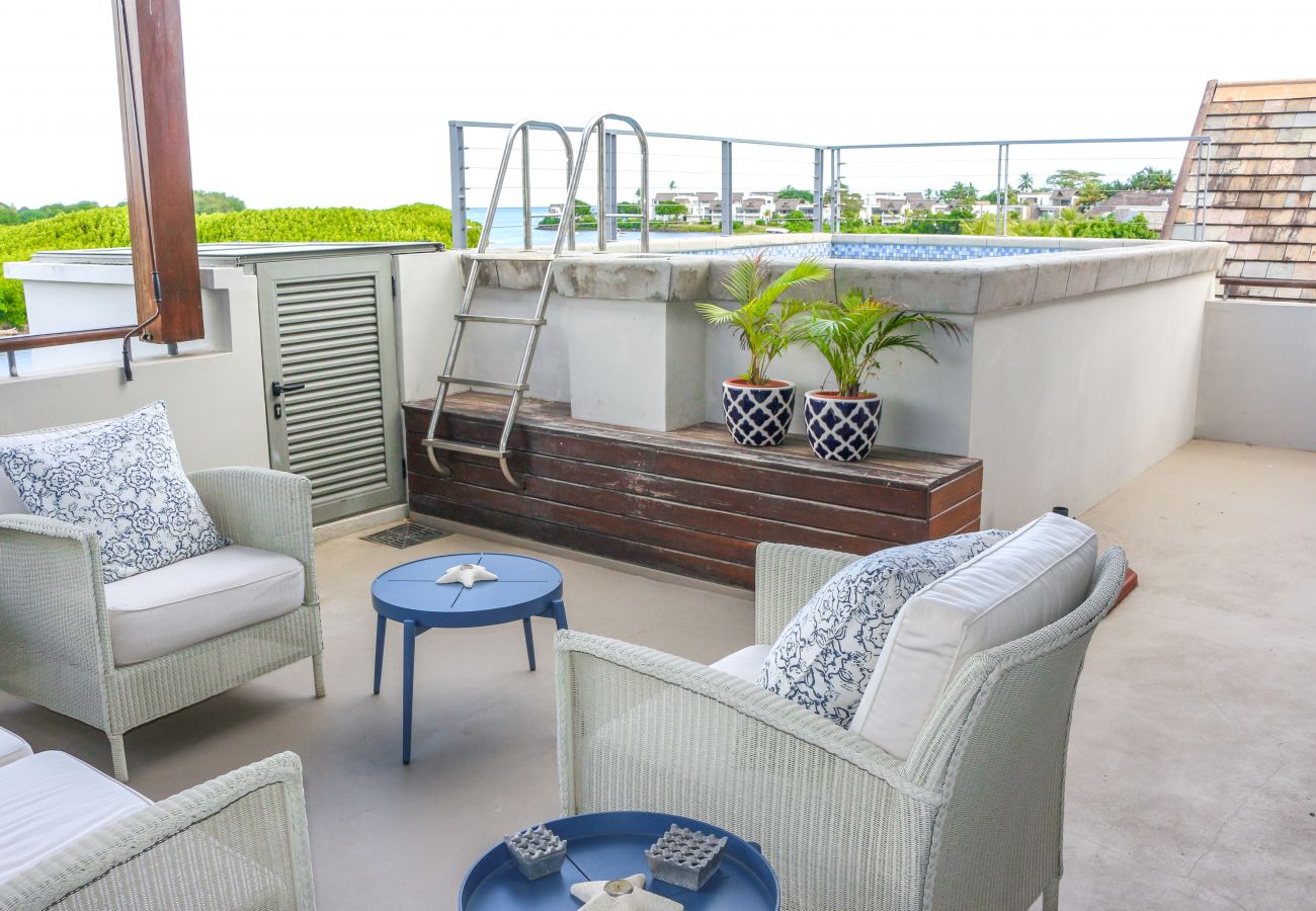 Appartement à Rivière Noire - West Coast Marina - Penthouse  2 Chambres