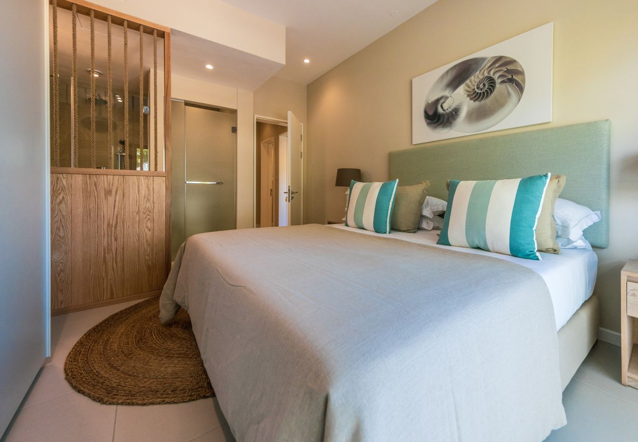 Apartment in Pointe d'Esny - Blue Nest - Premium Apartment by Horizon Holidays