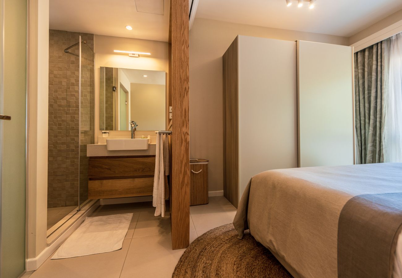 Apartment in Pointe d'Esny - Blue Nest - Premium Apartment by Horizon Holidays