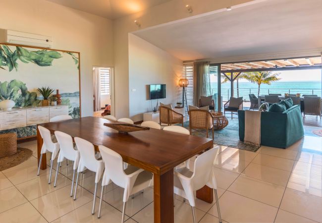 Apartment in Pointe d'Esny - Paradise Beach - Penthouse by Horizon Holidays Apartment in Pointe d'Esny - Paradise Beach - Penthouse by Horizon Holidays