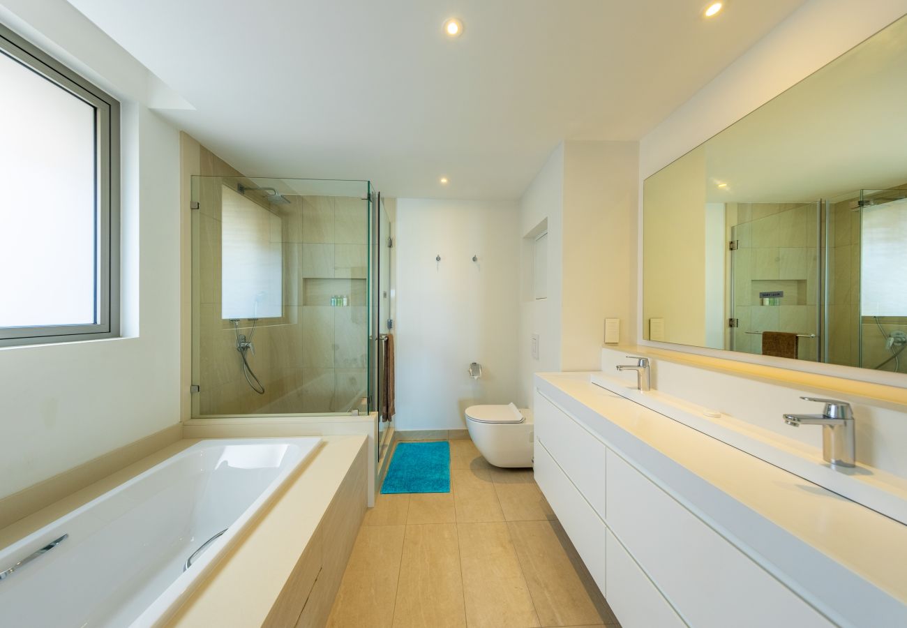 Apartment in Rivière Noire - Manta Cove - Premium Apartment by Horizon Holidays