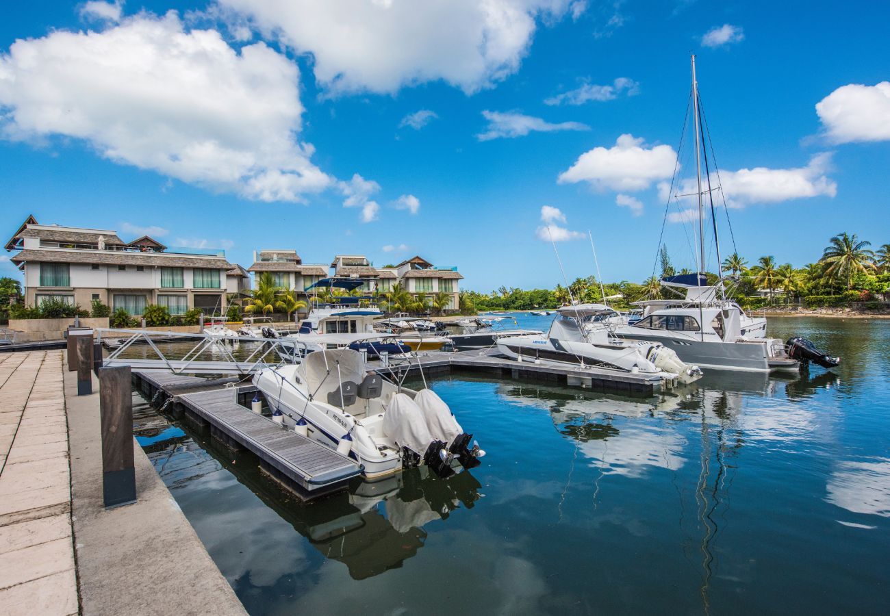 Apartment in Rivière Noire - West Island - Deluxe 3Br Apartment by Horizon Holidays