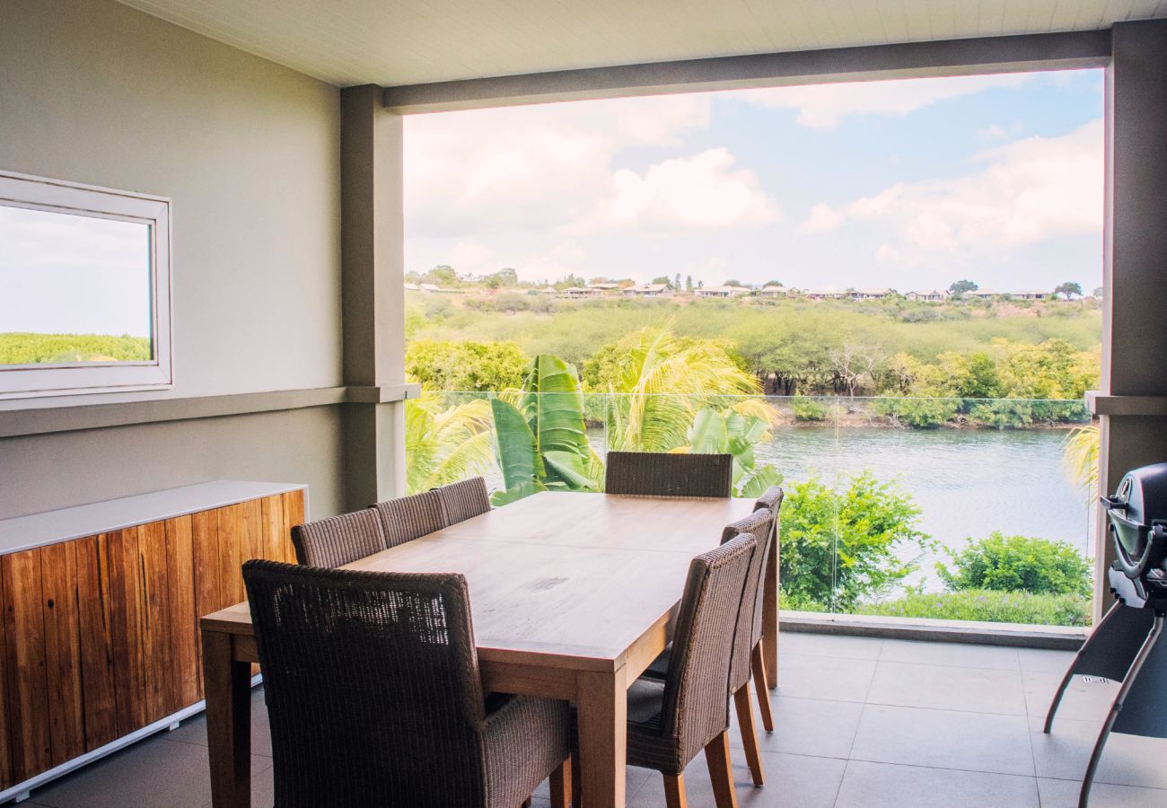 Apartment in Rivière Noire - West Island - Deluxe 3Br Apartment by Horizon Holidays