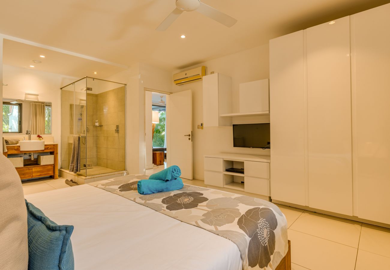 Apartment in Rivière Noire - West Island - Deluxe 3Br Apartment by Horizon Holidays