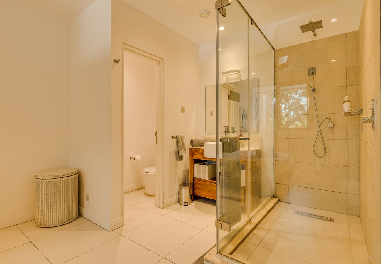 Apartment in Rivière Noire - West Island - Deluxe 3Br Apartment by Horizon Holidays