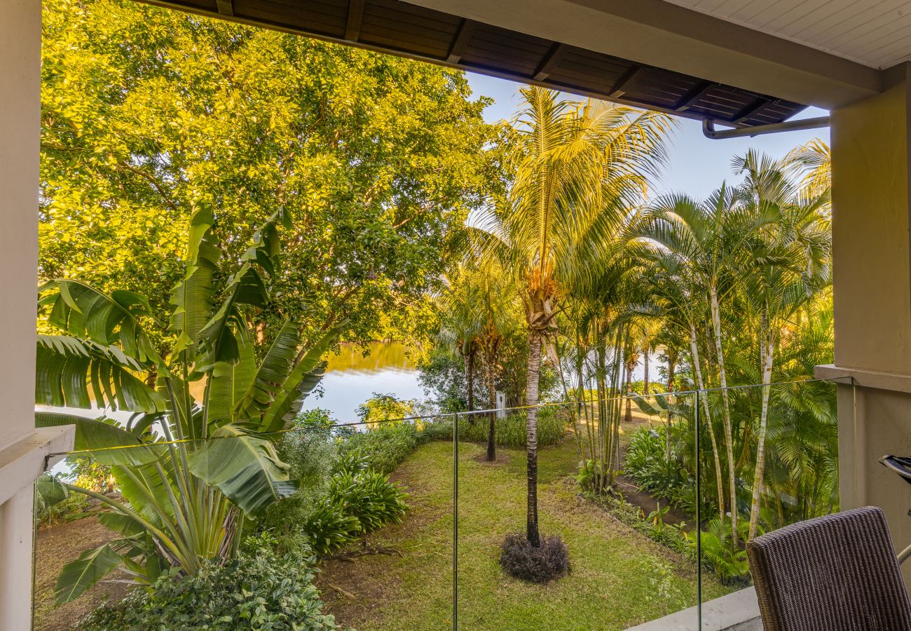 Apartment in Rivière Noire - West Island - Deluxe 3Br Apartment by Horizon Holidays