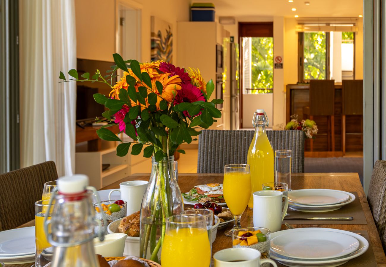 Apartment in Rivière Noire - West Island - Deluxe 3Br Apartment by Horizon Holidays