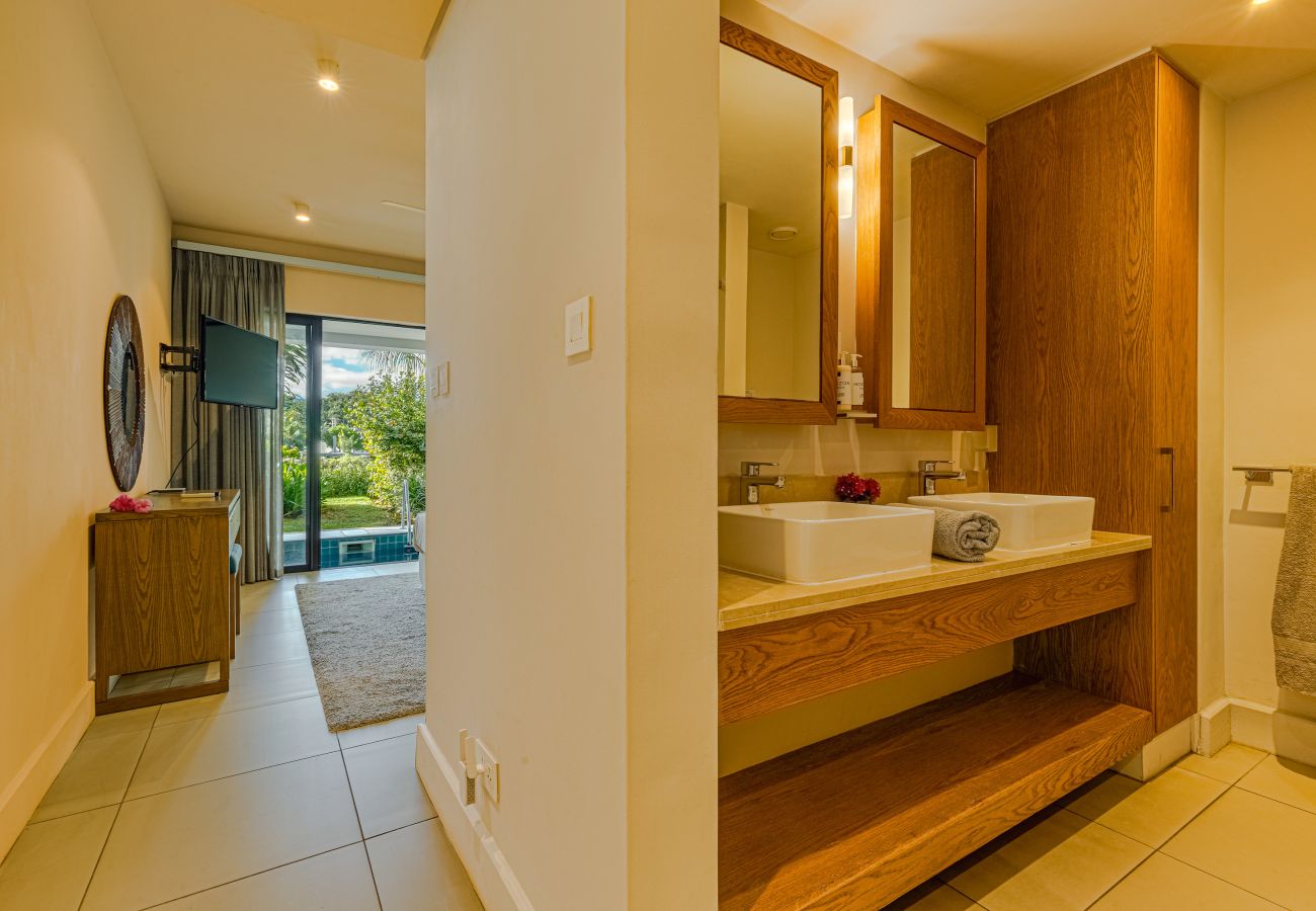 Apartment in Rivière Noire - La Balise Marina - Premium Apartment by Horizon Holidays