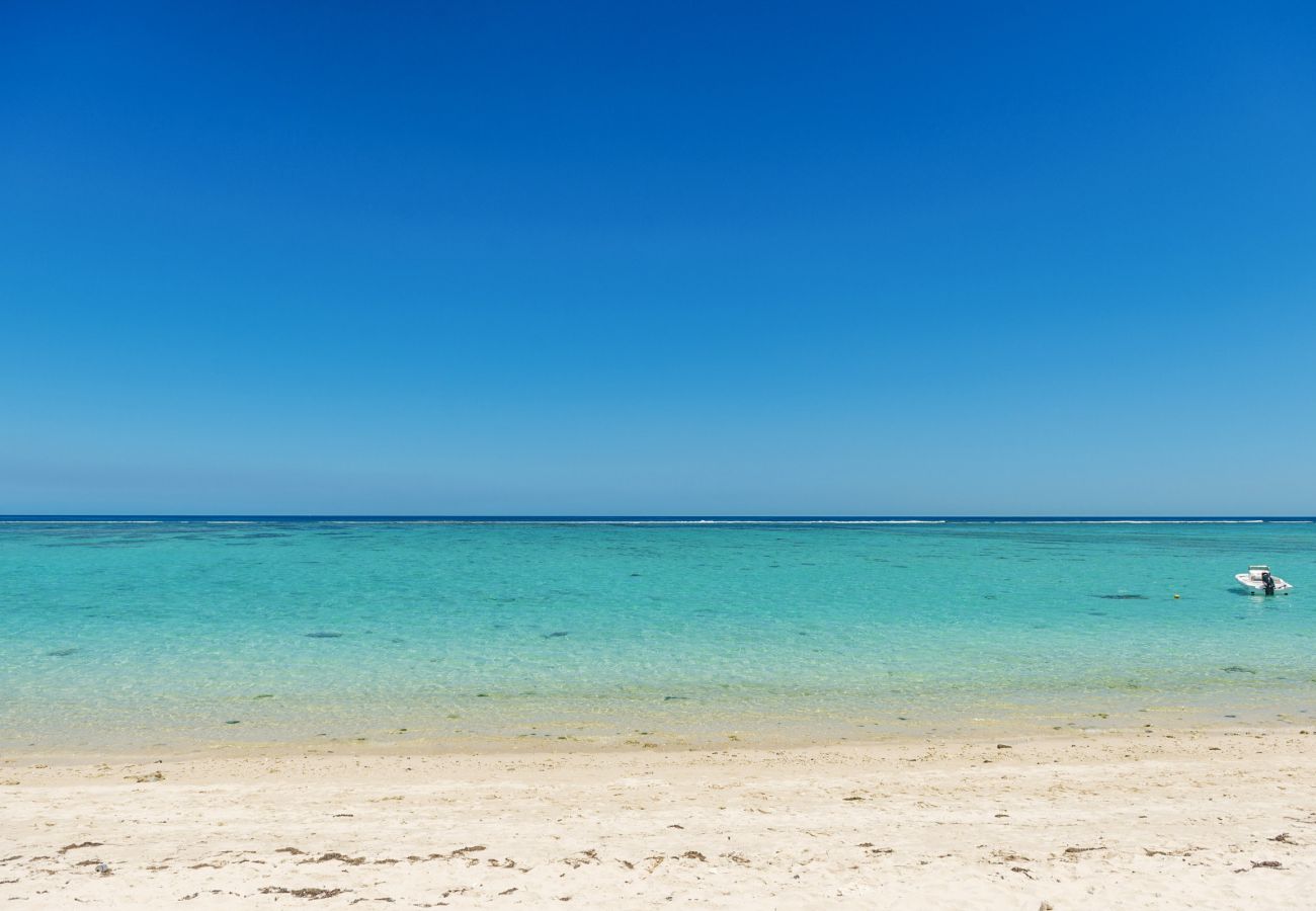 Apartment in Flic en Flac - Cap Ouest - Deluxe Apartment by Horizon Holidays