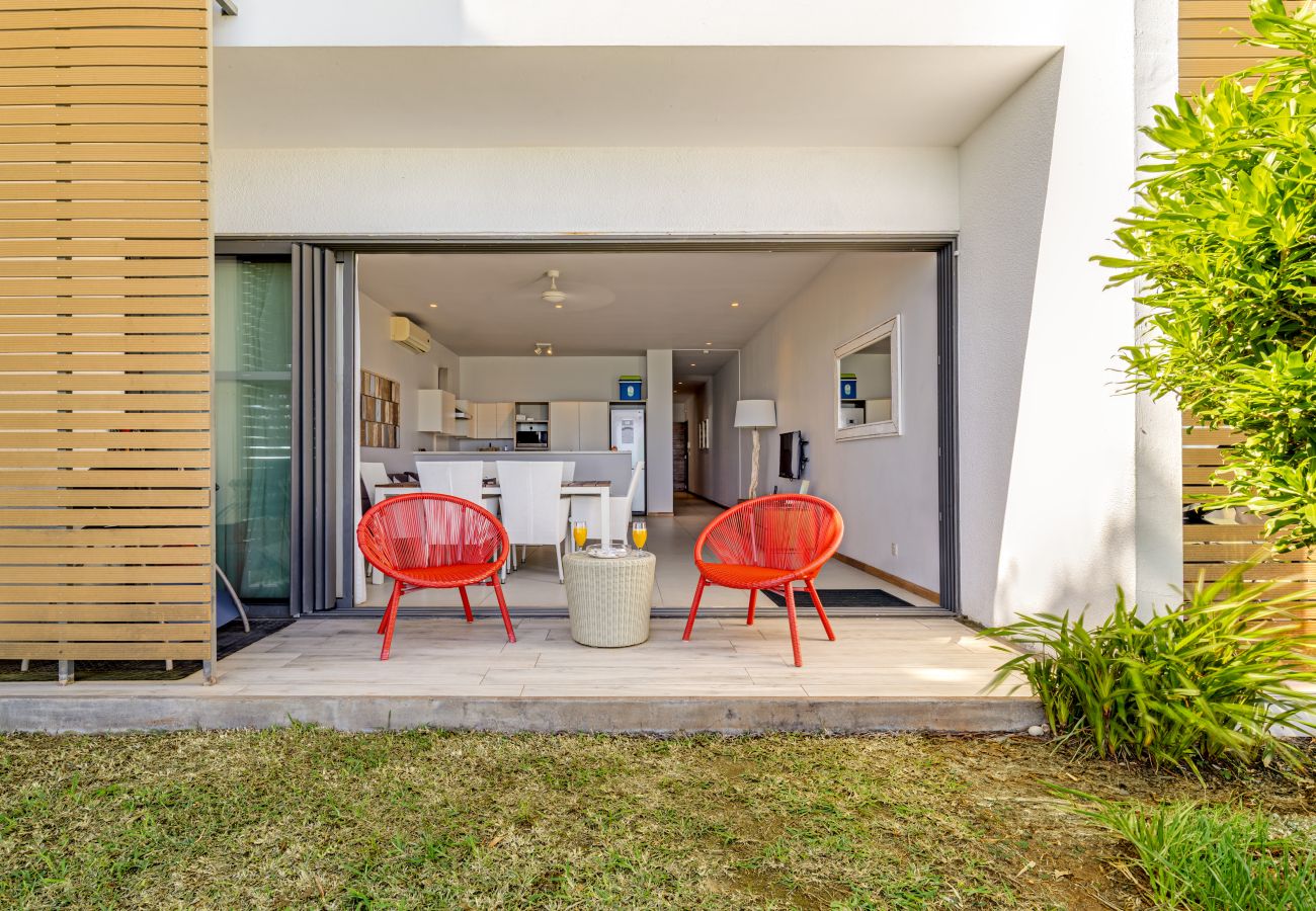 Apartment in Flic en Flac - Cap Ouest - Deluxe Apartment by Horizon Holidays