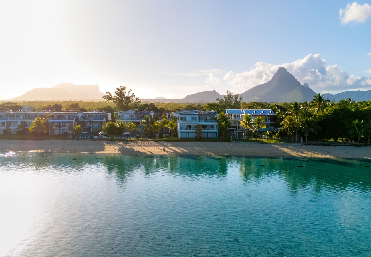 Apartment in Flic en Flac - Cap Ouest - Deluxe Apartment by Horizon Holidays