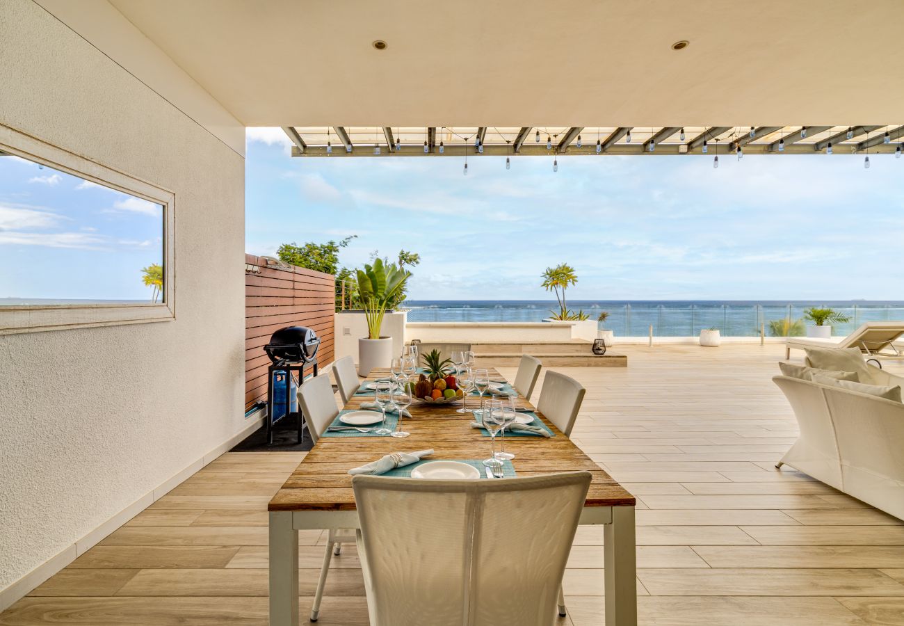 Apartment in Flic en Flac - Cap Ouest - Penthouse by Horizon Holidays