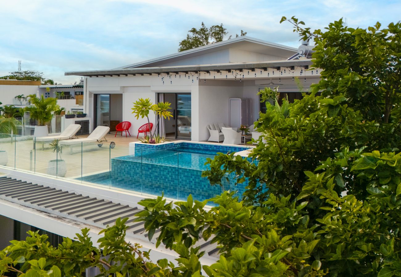 Apartment in Flic en Flac - Cap Ouest - Penthouse by Horizon Holidays