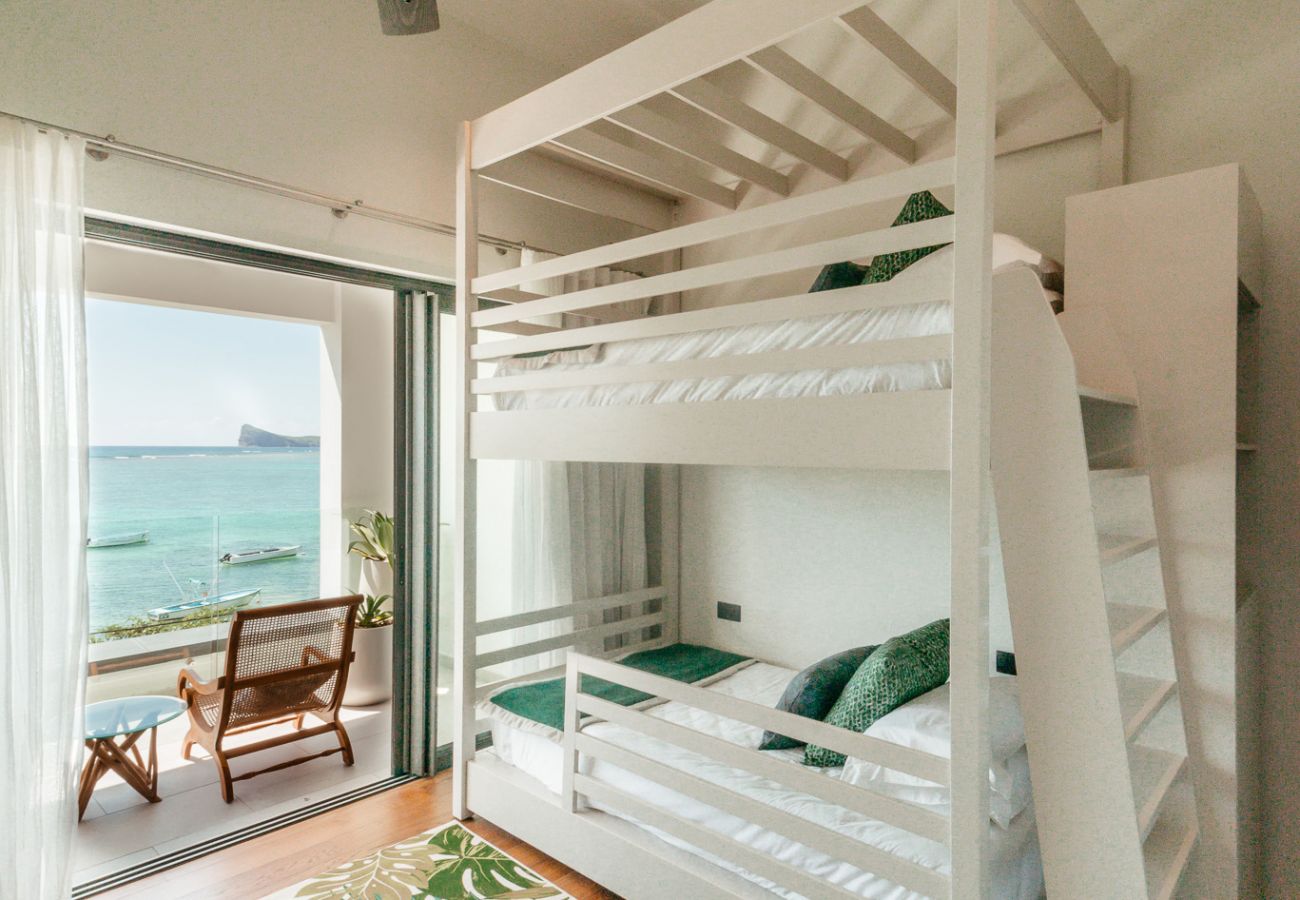 Apartment in Peyrébère - Exclusive Penthouse at Pointe d'Azur by HORIZON Holidays