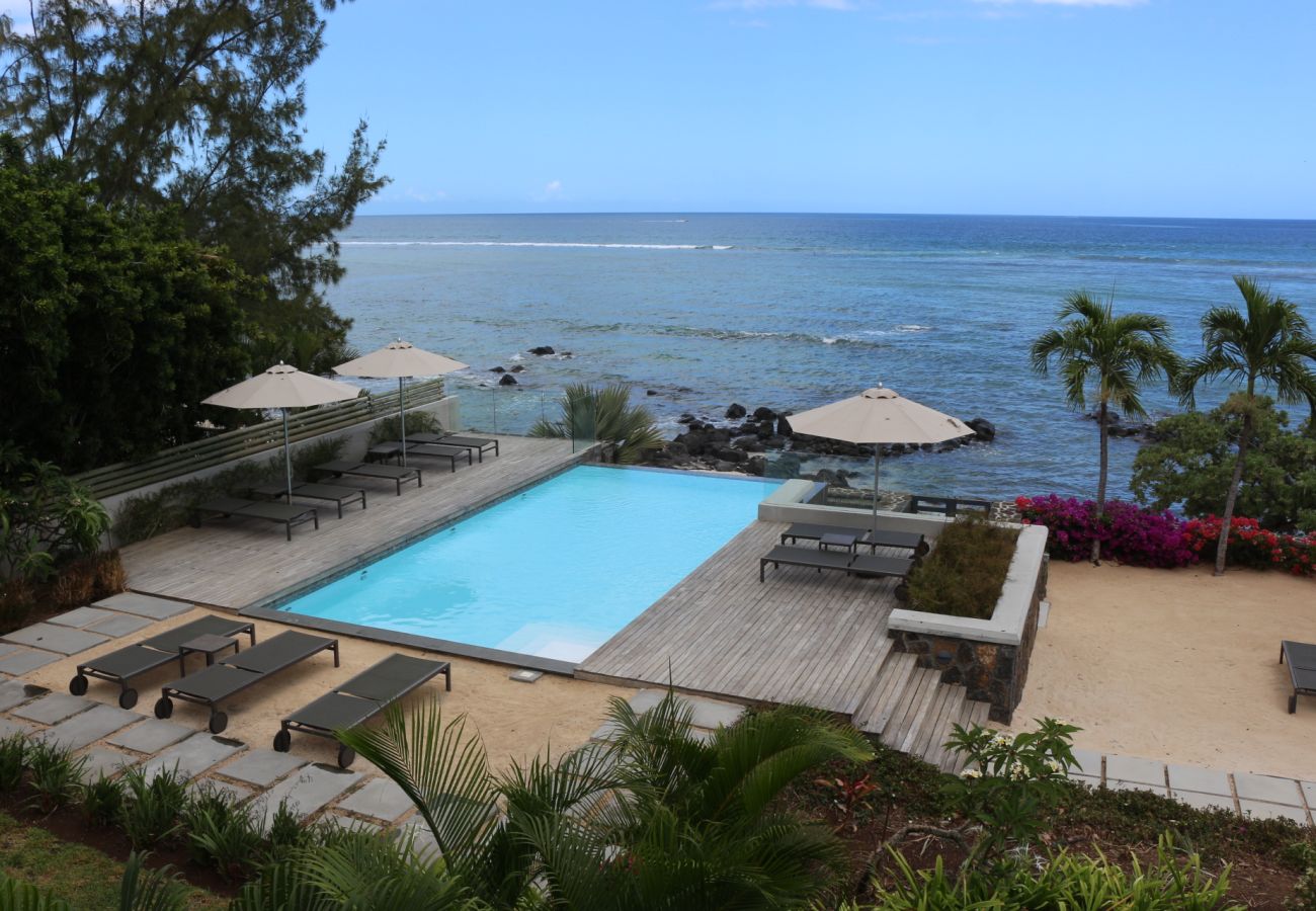 Apartment in Tamarin - Beach & Mountain - Premium Apartment by Horizon Holidays