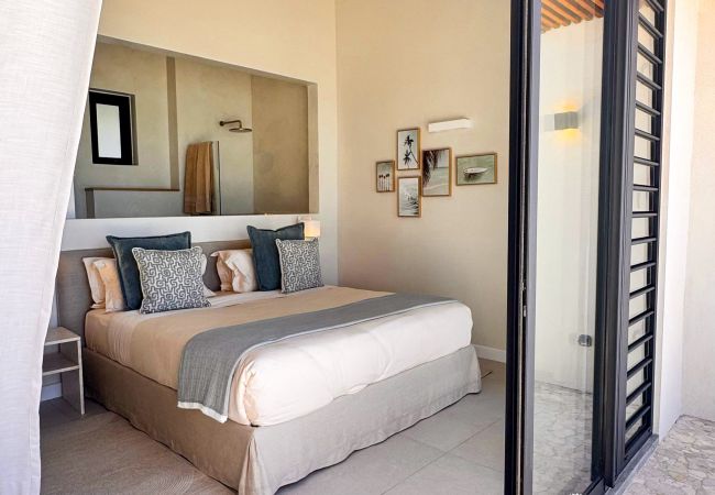 Apartment in Pointe d'Esny - Le Dalblair - Penthouse by Horizon Holidays Apartment in Pointe d'Esny - Le Dalblair - Penthouse by Horizon Holidays