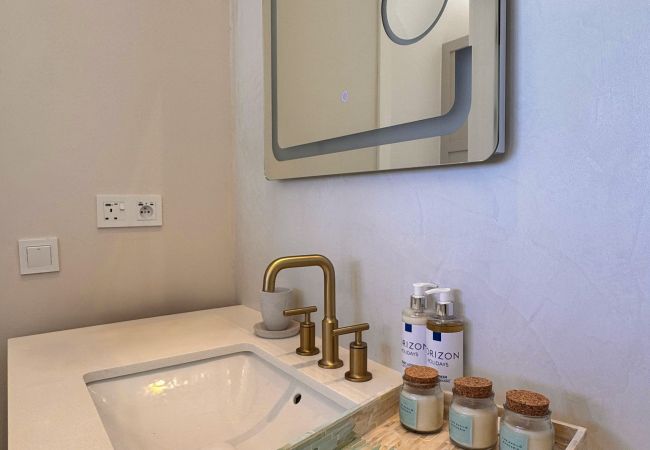 Apartment in Pointe d'Esny - Le Dalblair - Penthouse by Horizon Holidays Apartment in Pointe d'Esny - Le Dalblair - Penthouse by Horizon Holidays